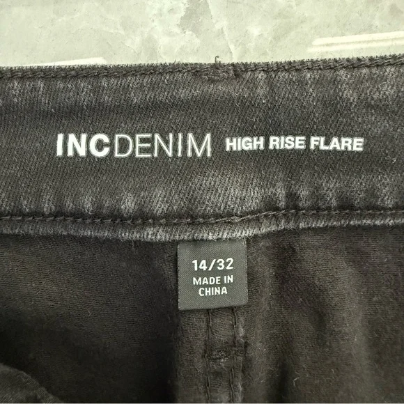 NWOT Women’s INC Denim High-Rise Rhinestone Studded Flare Jeans Plus Size 14 - Picture 11 of 16